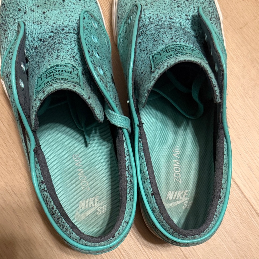 Nike SB Men's Stefan Janoski Mint Speckled Sneakers - Picture 5 of 7